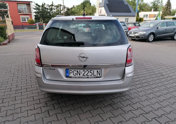 Opel Astra cena 14900 przebieg: 200000, rok produkcji 2008 z Gniezno małe 191